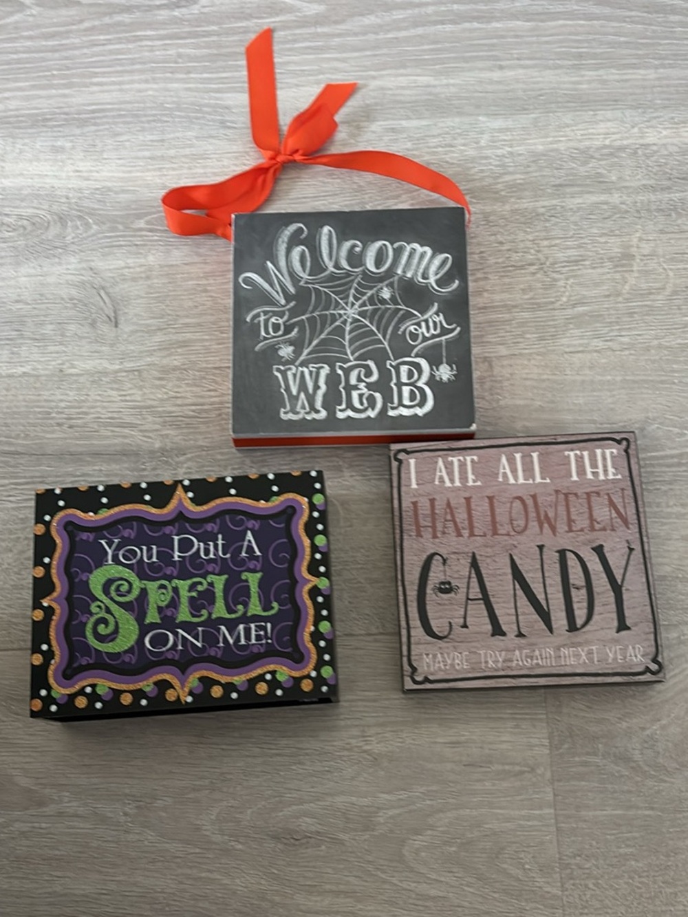 Halloween Decorative Wall Plaques Set - Orange, Black, Purple